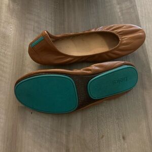 Tieks women’s sise 10